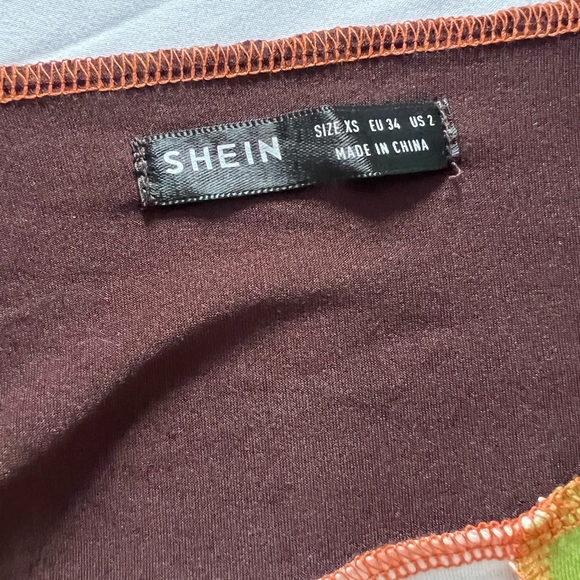 Long sleeves tee from Shein. Never worn - Picture 5 of 5